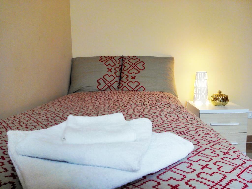 Apartamentos Decada Màlaga Pokoj fotografie