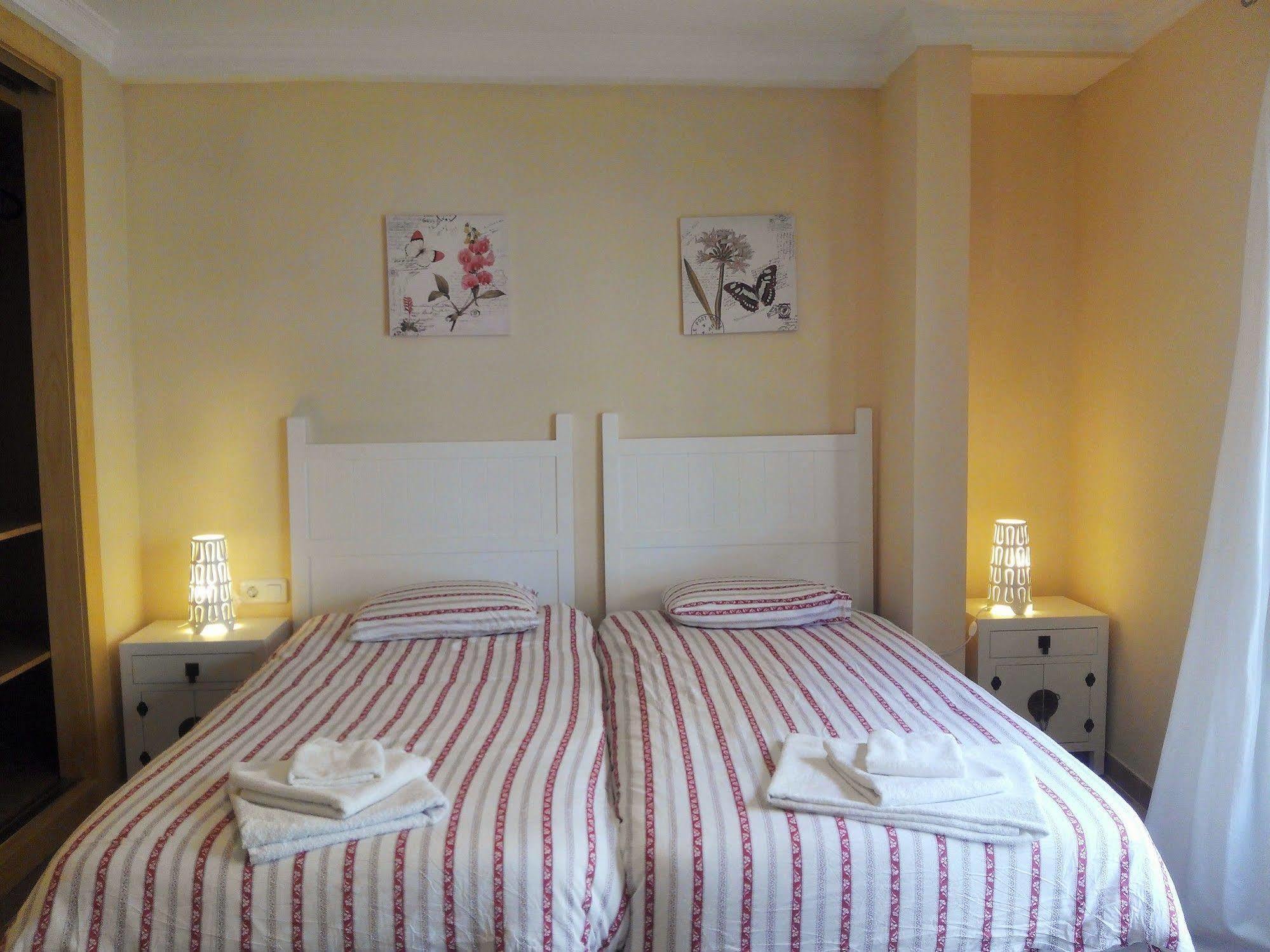 Apartamentos Decada Màlaga Exteriér fotografie